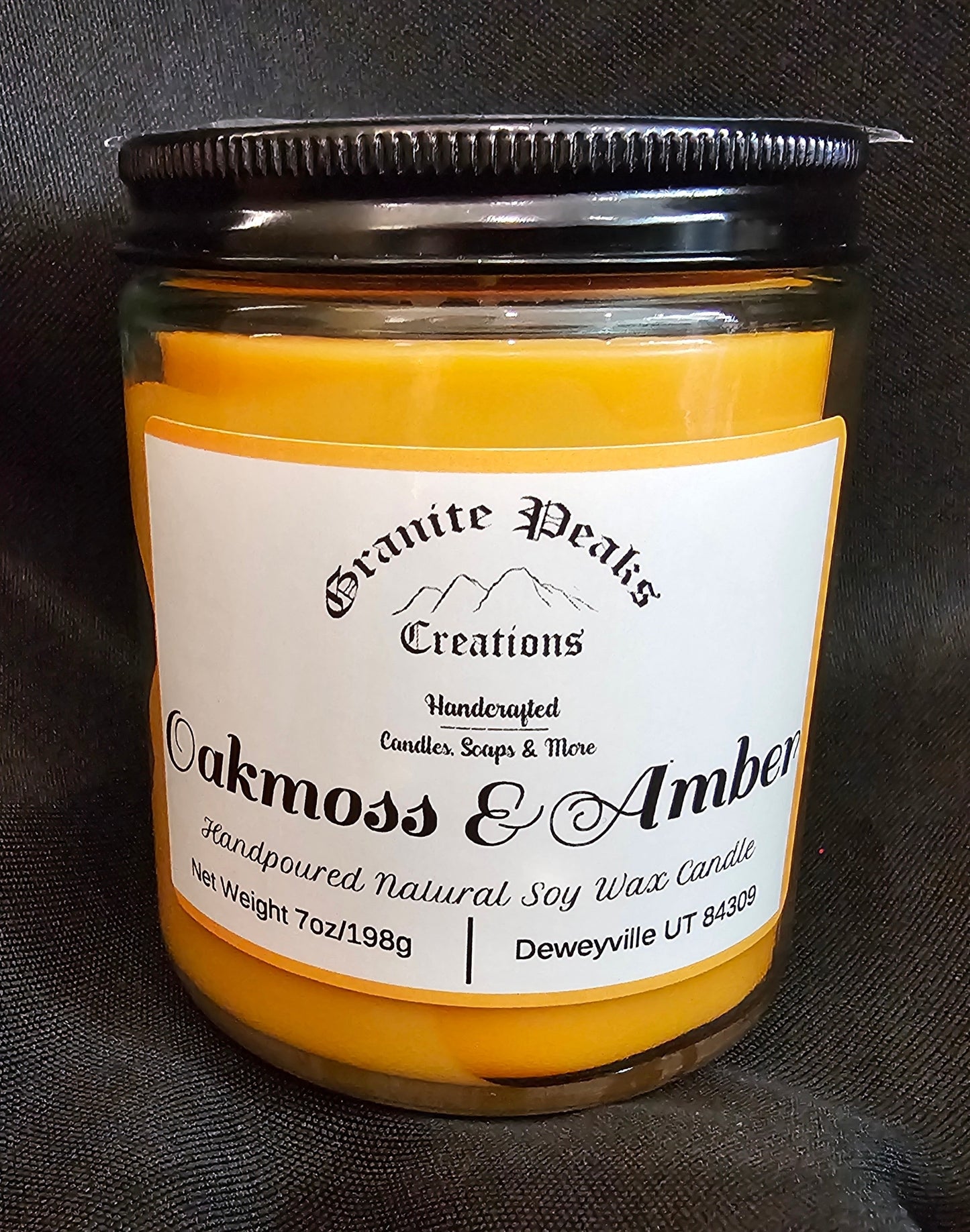 Oakmoss and Amber Candle