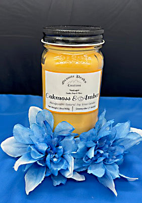 Oakmoss and Amber Candle